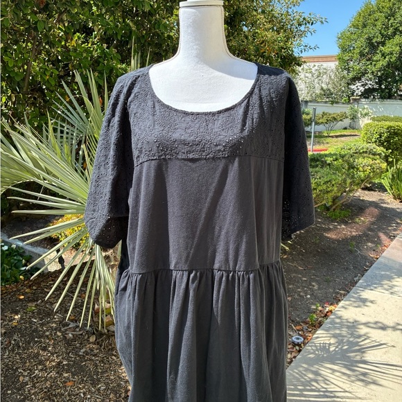 Torrid Black Babydoll Top with Lace Eyelet NWT Torrid Size 3 US size 3X - Picture 5 of 8